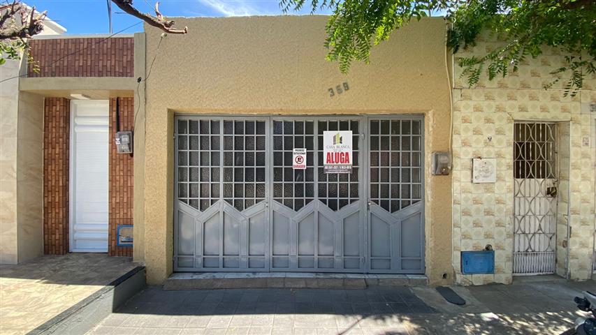 CASA 12 DE OUTUBRO 359