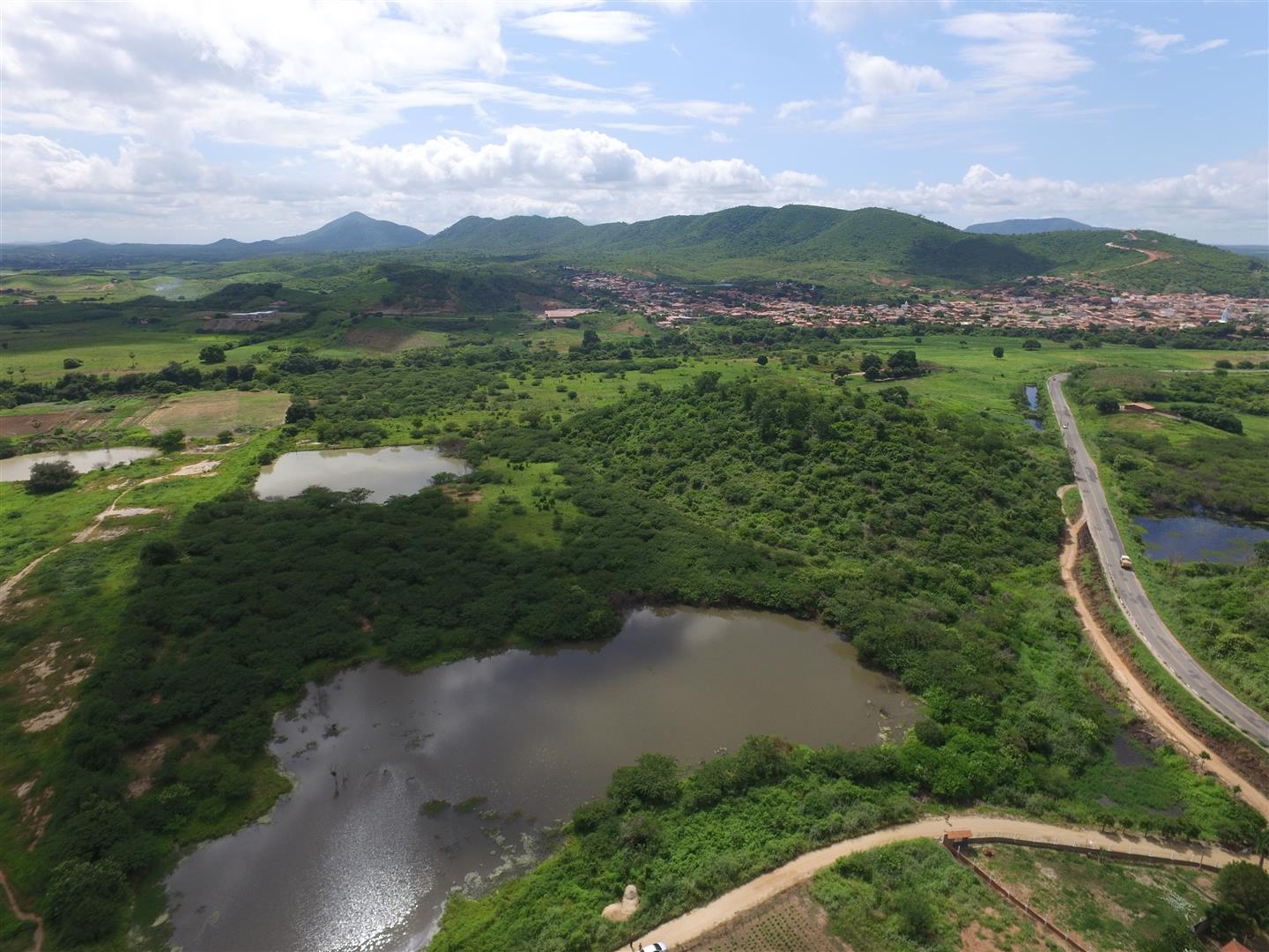 TERRENO A VENDA EM CARIUS