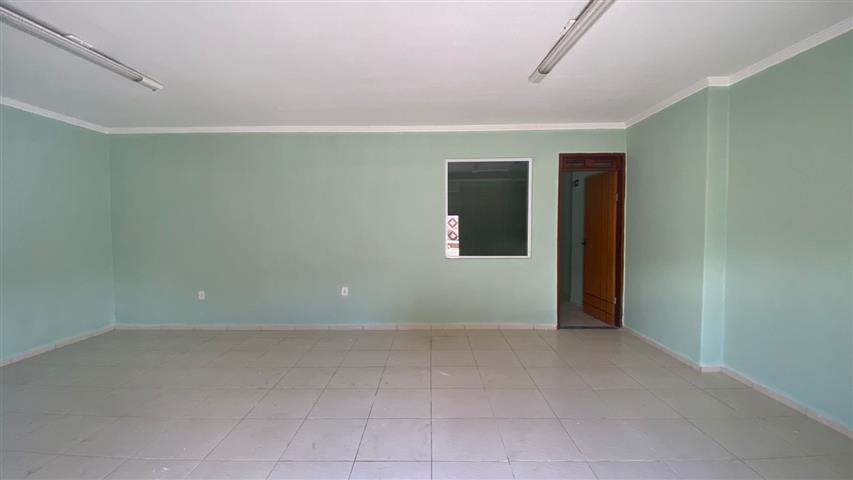 PREDIO COMERCIAL VENEZA - RUA SILVINO FILGUEIRAS