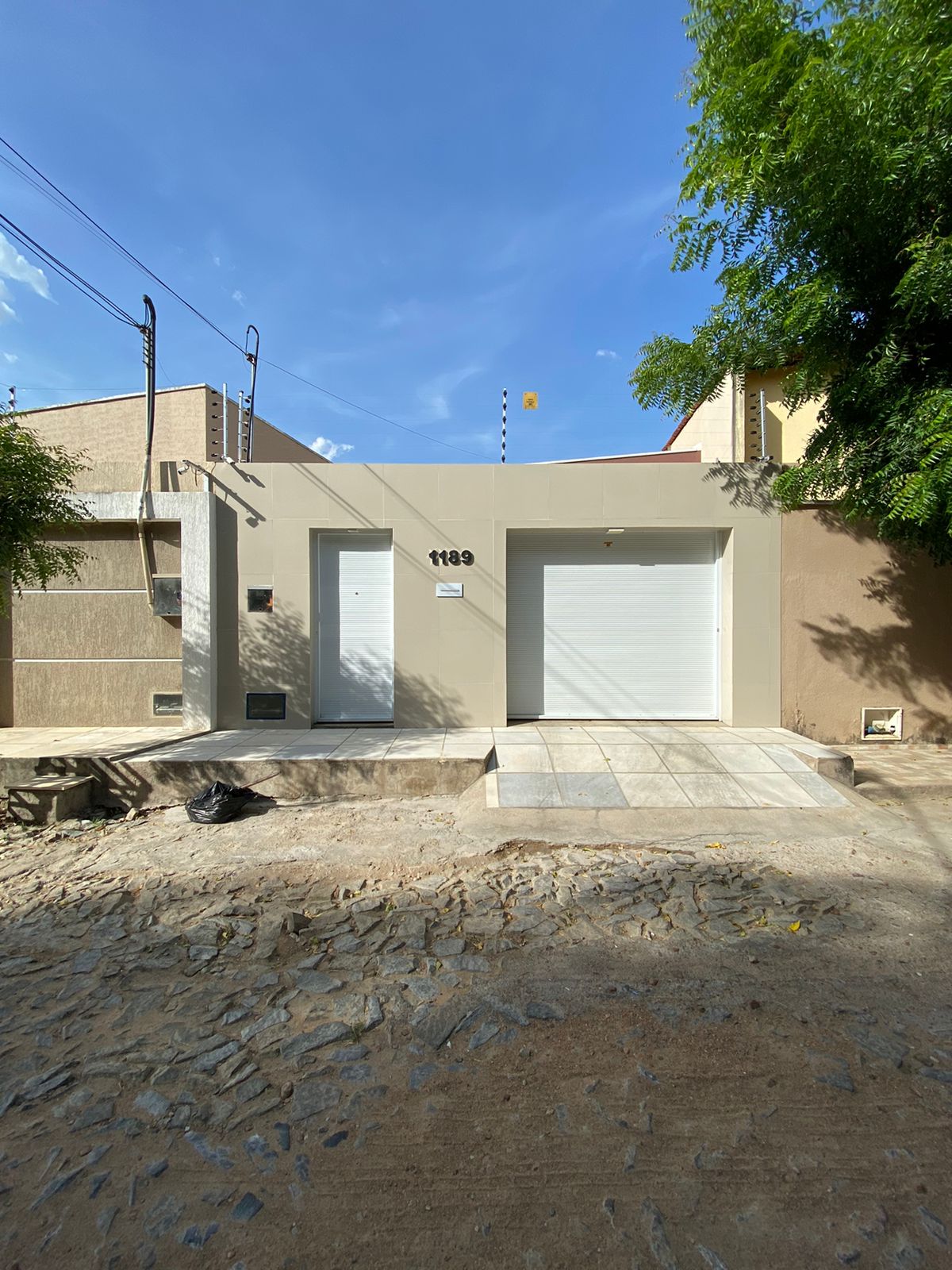 CASA A VENDA NO BUGI