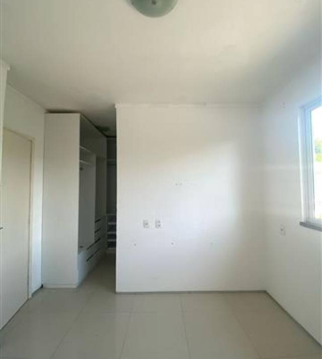 CASA22RV013.jpeg