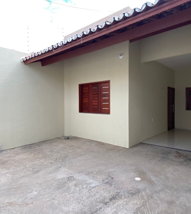 RUA11719TBELLA02.jpeg
