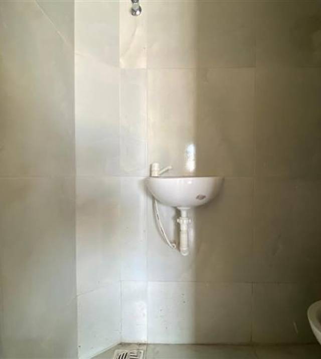 avagn1044bcentro05.jpeg